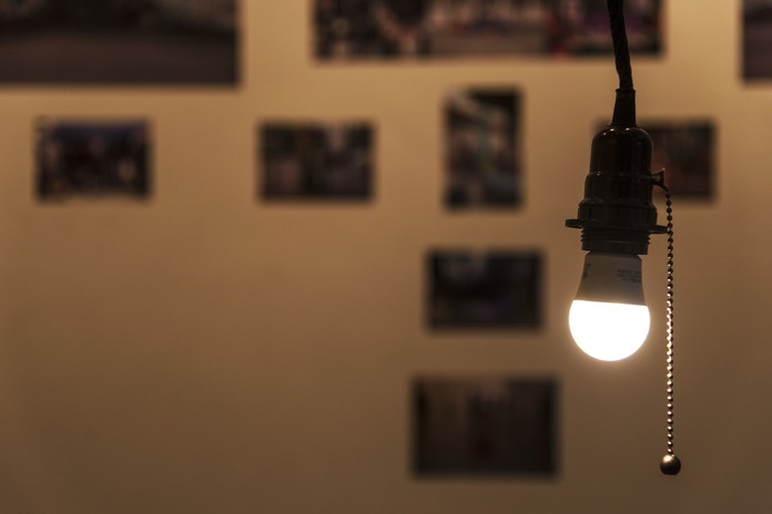 Flickering or Dimming Lights